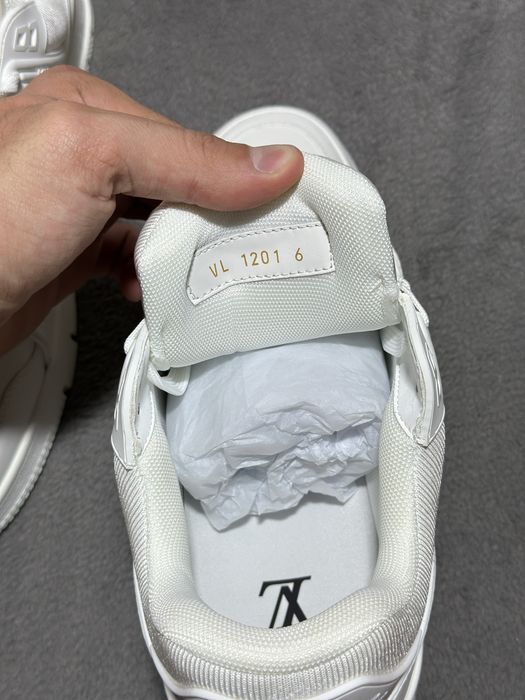 (PREMIUM ) Louis Vuitton Trainers LV White