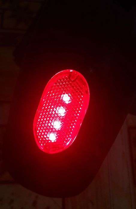 Продам Электро Самокат состояние нового.