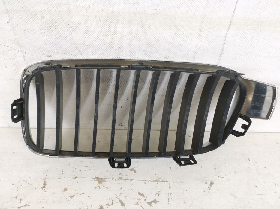 Grila Radiator Nara Dreapta BMW Seria 3 F30/F31/F34 [2011 - 2016] Orig