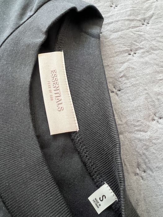 Тениска ESSENTIALS- Oatmeal black