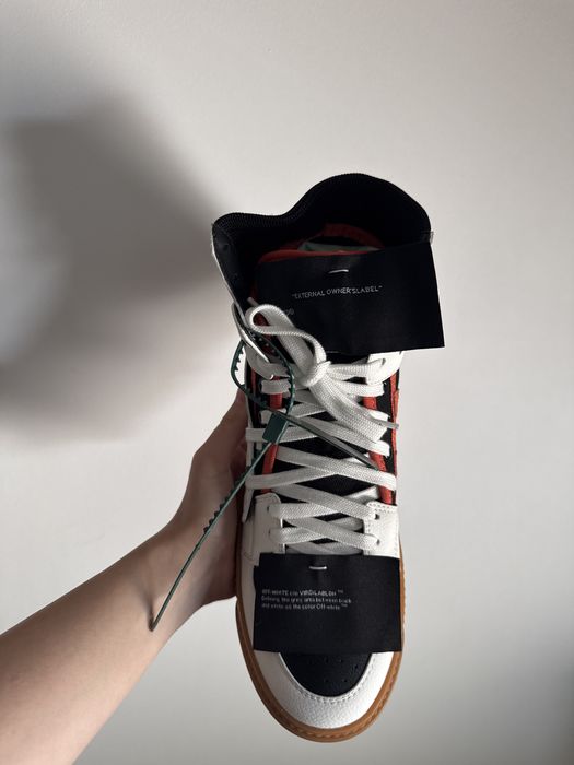 Off White Court 3.0