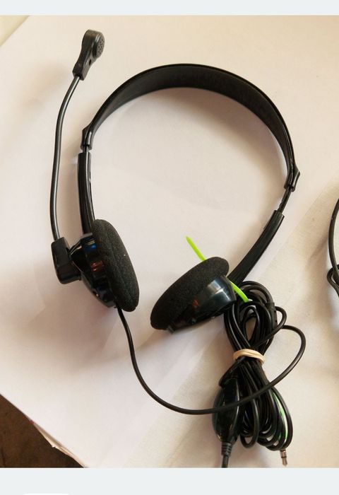 Căști audio cu microfon