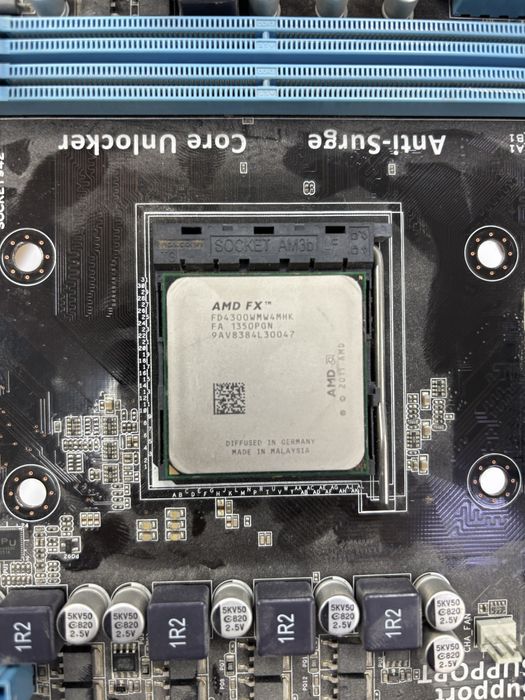 Продам процессор AMD FX 4300 + материнка