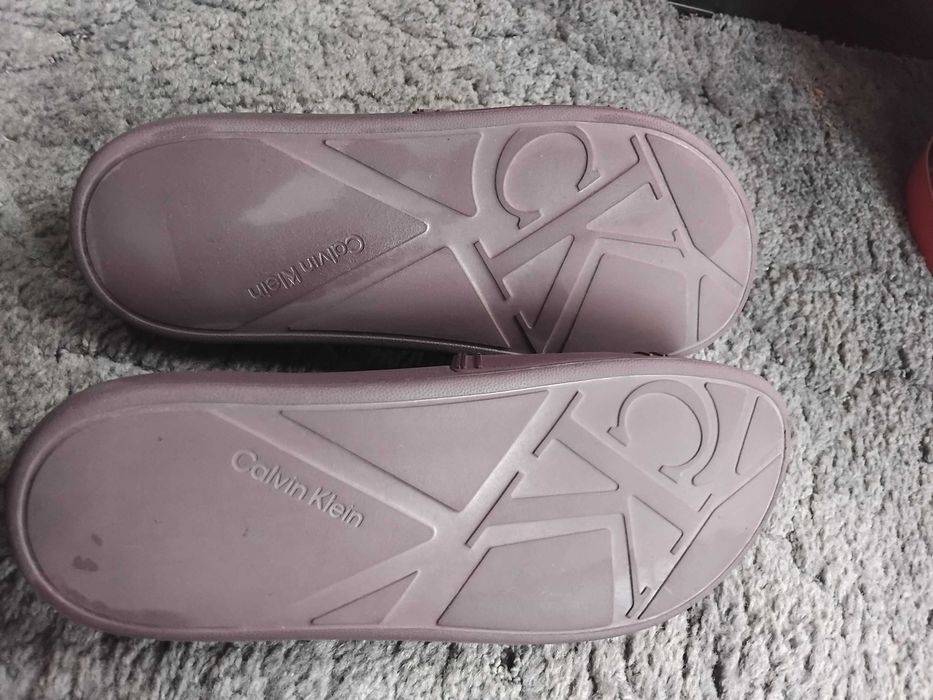 Маркови чехли Calvin Klein (CK) – Оригинални.Доставено от USA