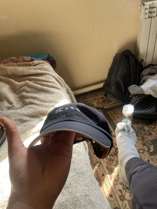 Кепка в отличном состочние китон