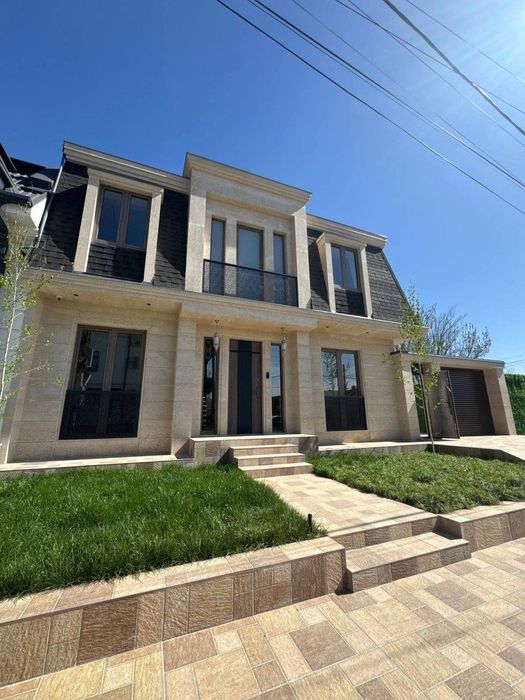 Продается дом 5 комнат, ориентир: улица Салом, 4,73 соток 146м²