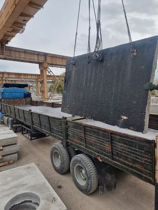 Тягач с прицепом (Шаланда)