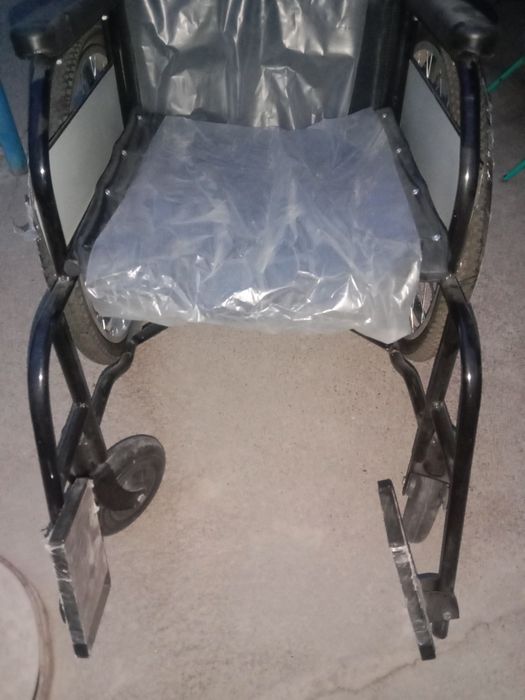 Инвалидная коляска