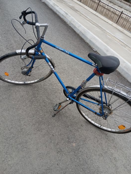 Велогонщик сотилади германский