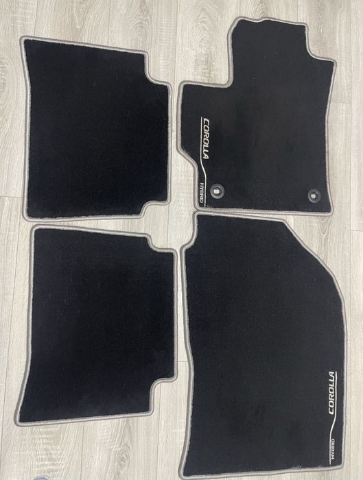 Set covorase auto Toyota Corolla Sedan 2025