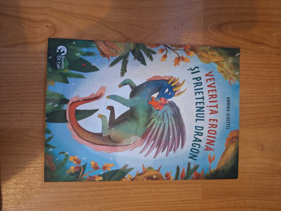 Cărți noi Ed Arthur, Booklet