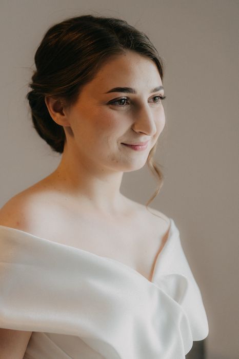 Rochie de mireasă elegantă, stil prințesă, stare impecabilă