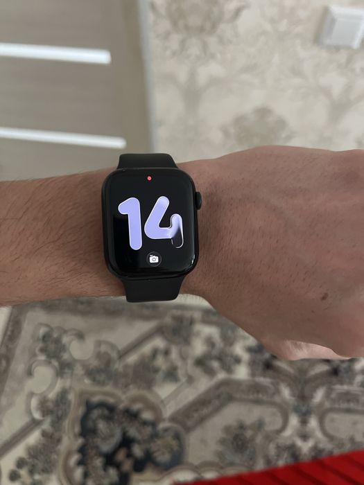 Iwatch 7/45 black holati yaxshi