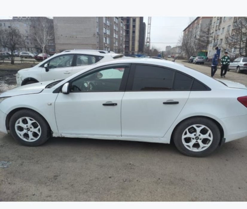 Продам Шевроле Круз