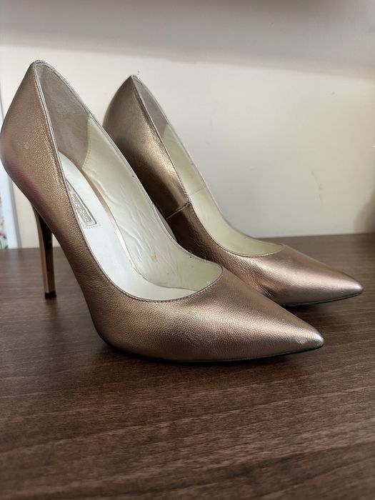 Токчета Buffalo rose gold 39