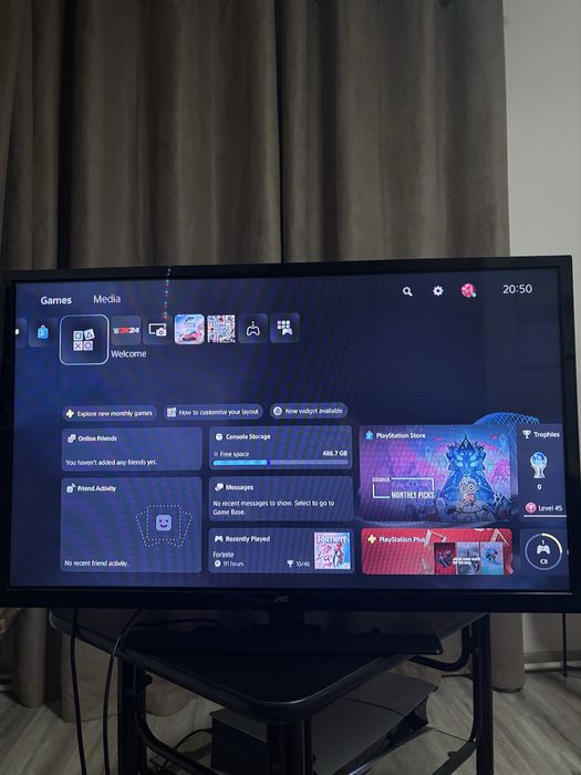 Конзола PlayStation 5 (1 TB) + 6 ИГРИ