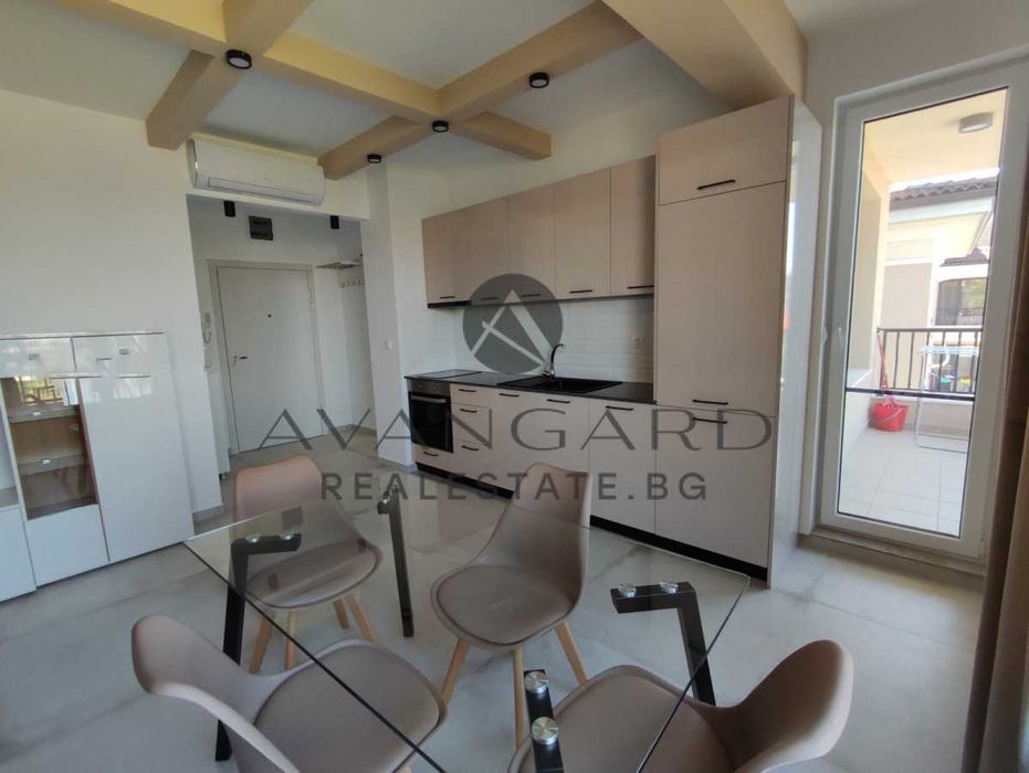 Продава се Двустаен апартамент в Пловдив, Остромила - 67 кв.м за 2344 €/кв.м - Снимка #3