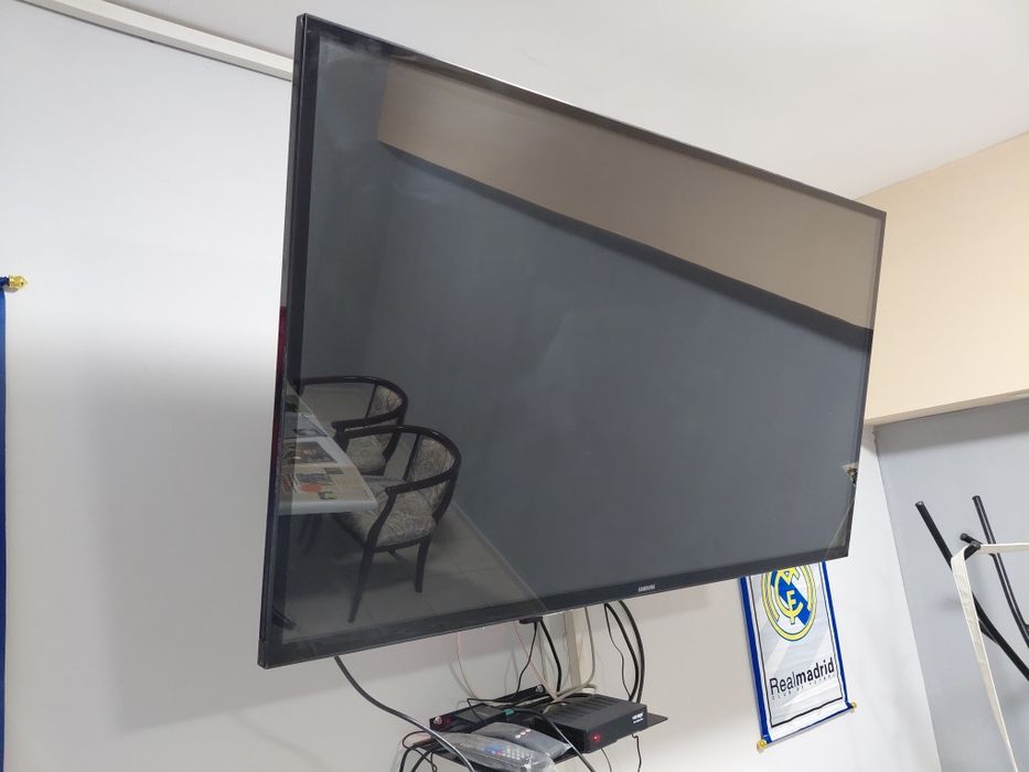 Продам ТВ Smart 55 диагональ 4K