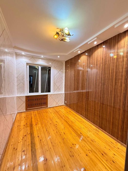 Продается квартира Юнусабад 8кв 3/4/4