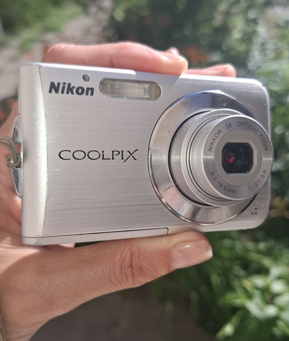 Nikon Coolpix S210 компактен дигитален фотоапарат