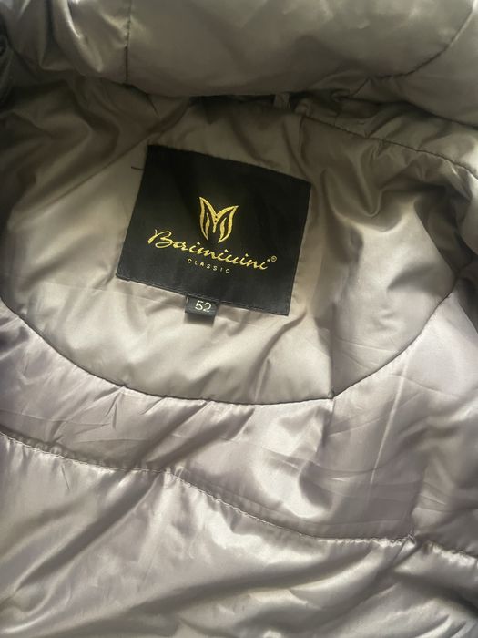 Продам женские куртки срочно