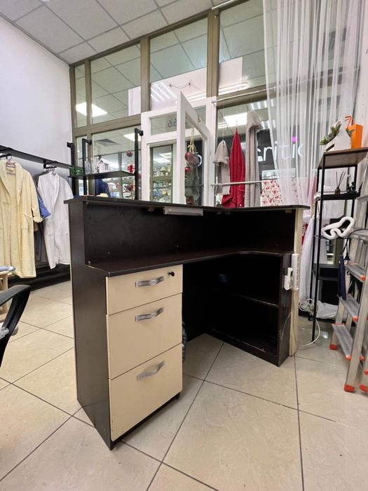 Продам ресепшен