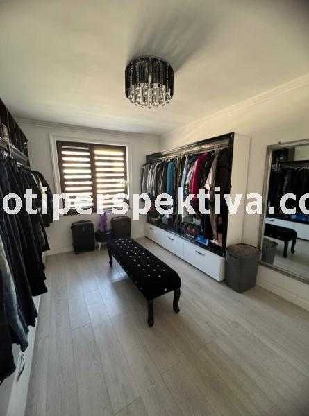 Продава се Многостаен апартамент в Пловдив, Остромила - 179 кв.м за 1665 €/кв.м - Снимка #11