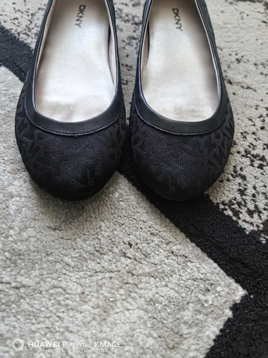 DKNY ежедневни балеринки