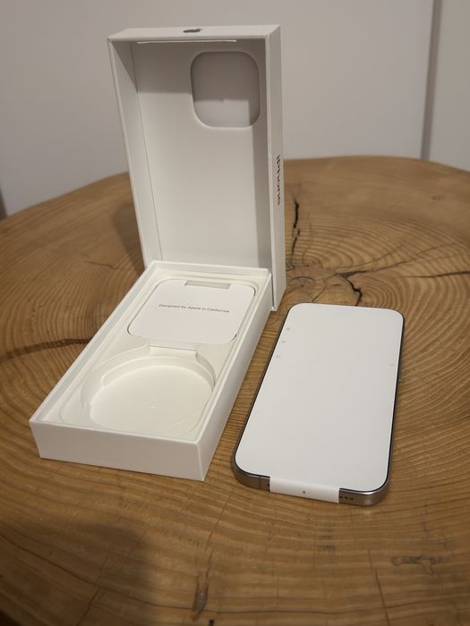 Iphone 15 pro 256gb natural titanium NOU