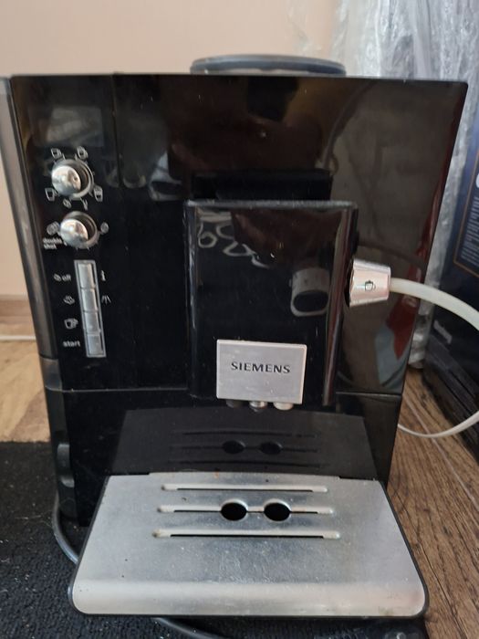 Автоматична кафе машина