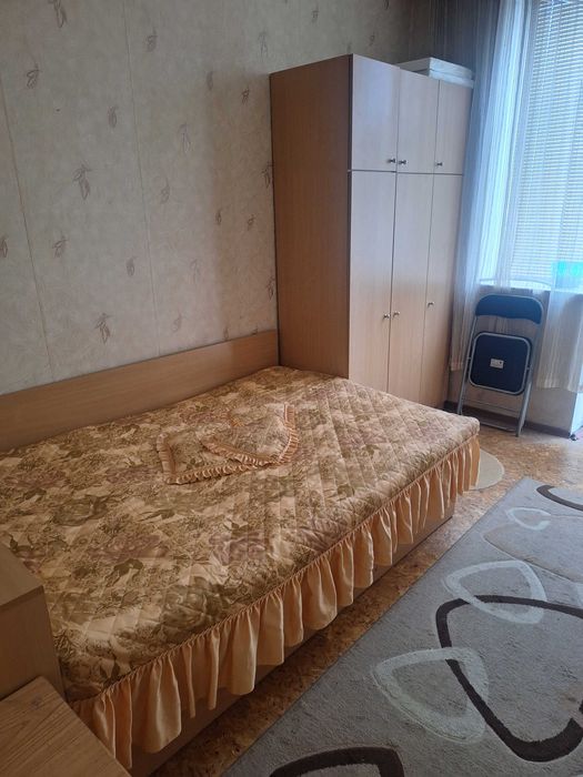 Давам под наем двустаен апартамент в гр. Перник, кв. Изток