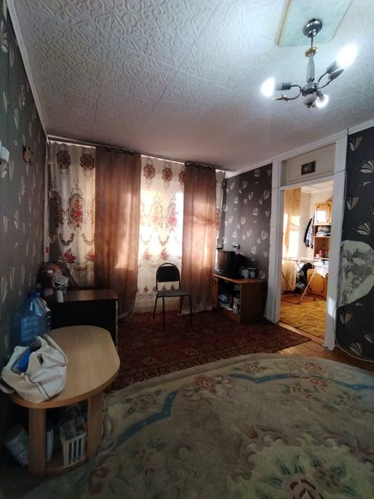 Продается 2х комнатная квартира в городе.