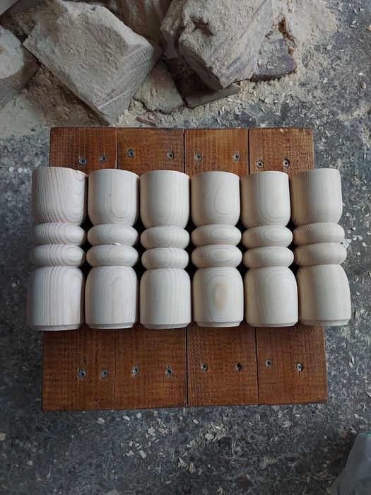 Дървени крачета струговани