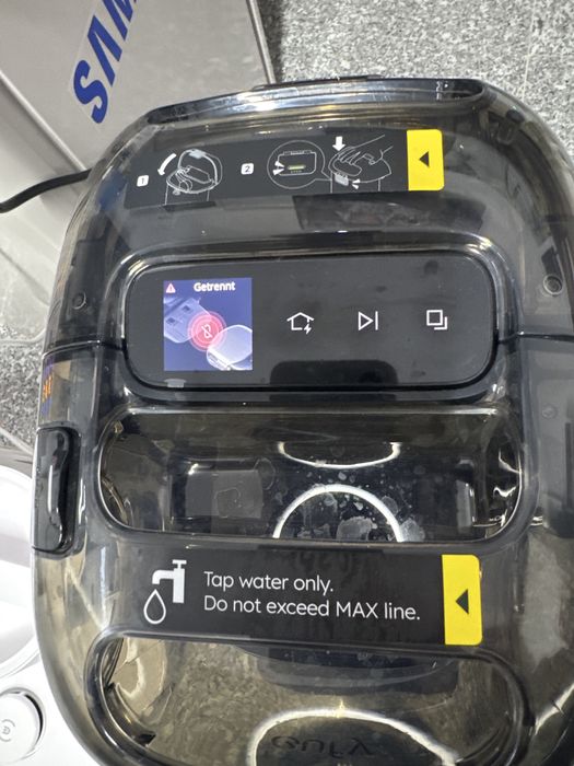 Aspirator robot Eufy S1 Pro motor rosta stanga blocat