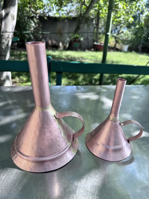 Медни фунии ръчна изработка