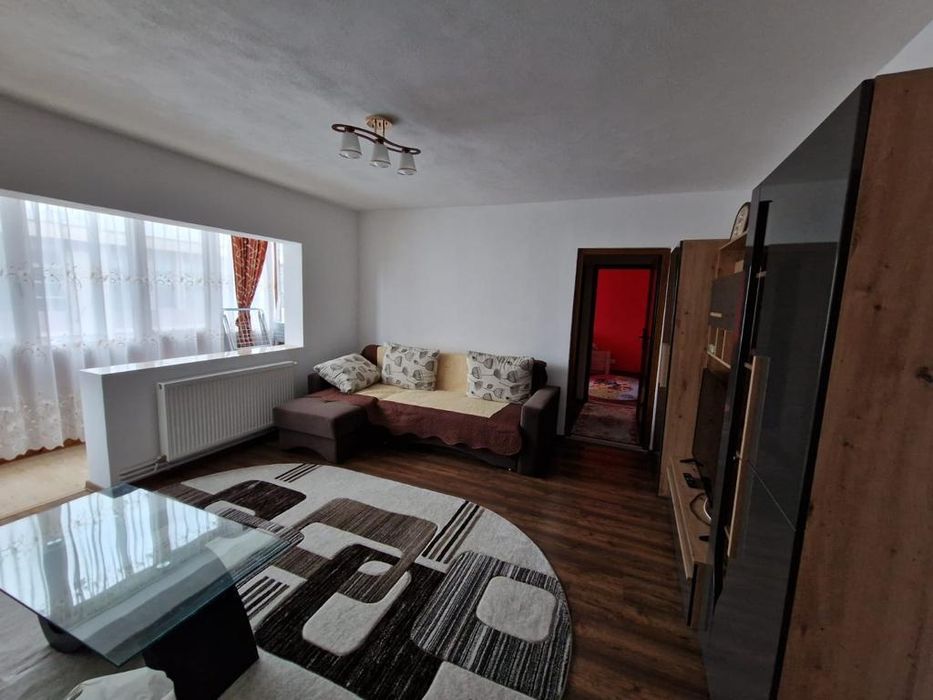Proprietar vand apartament