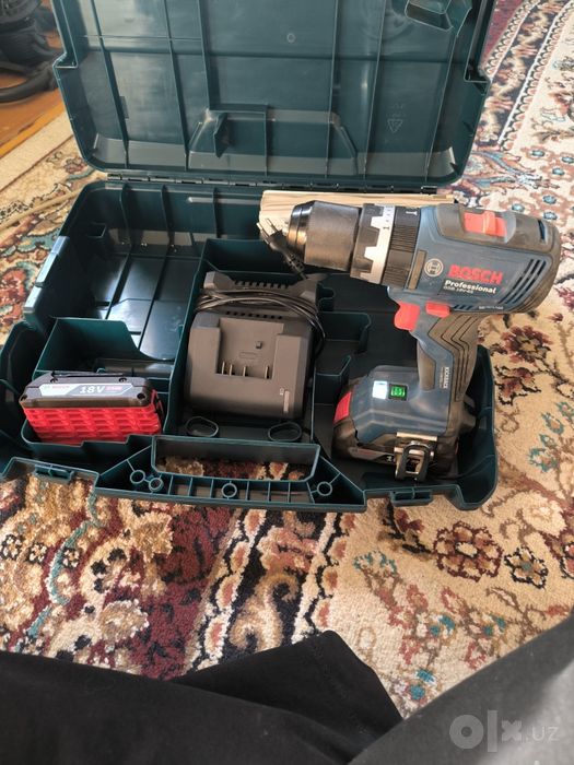 Шрупаверт Bosch GSB-18V-65P Professional