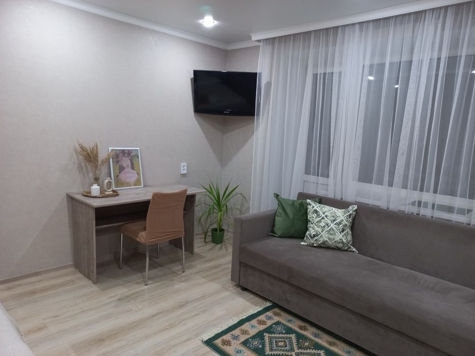 Продам 1 комнатную квартиру в центре