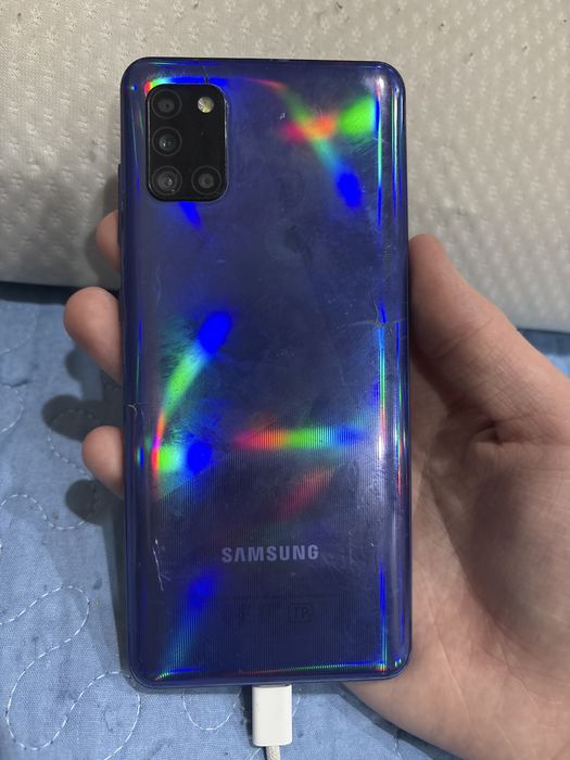 продам самсунг а31