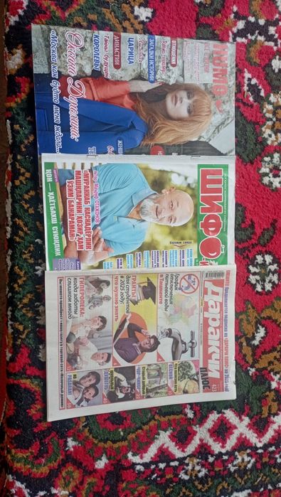 Продаются разные  файлы, папки регистры, скоросшиватели