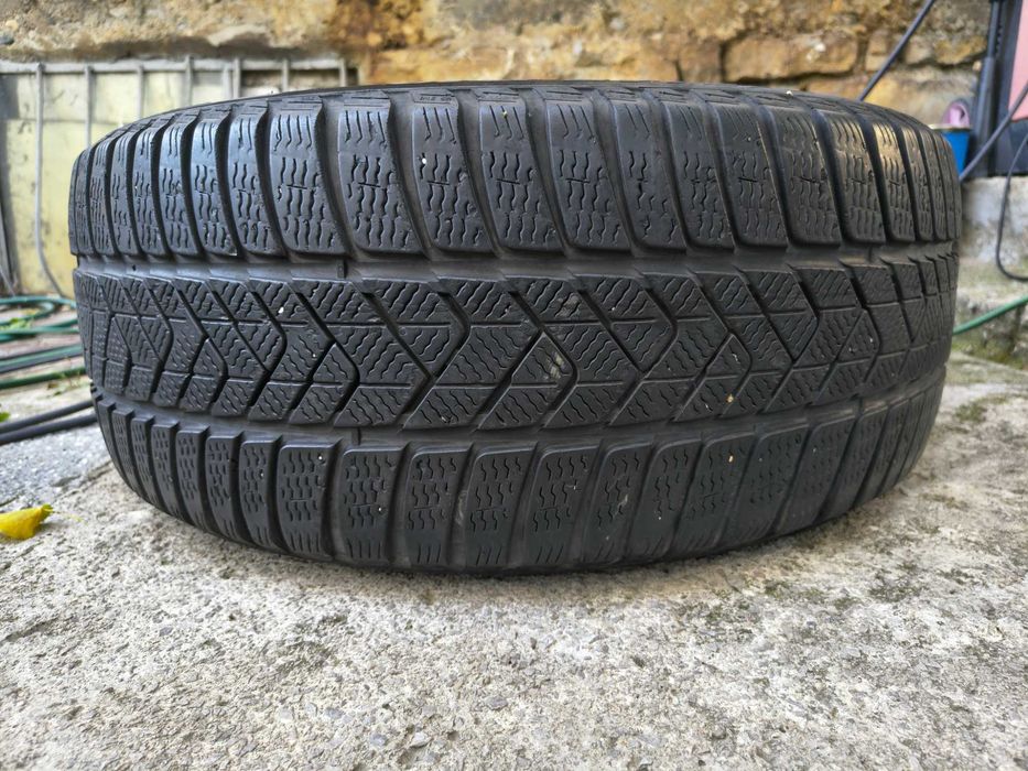 245/45/19 1бр.Pirelli Зимна гума RSC