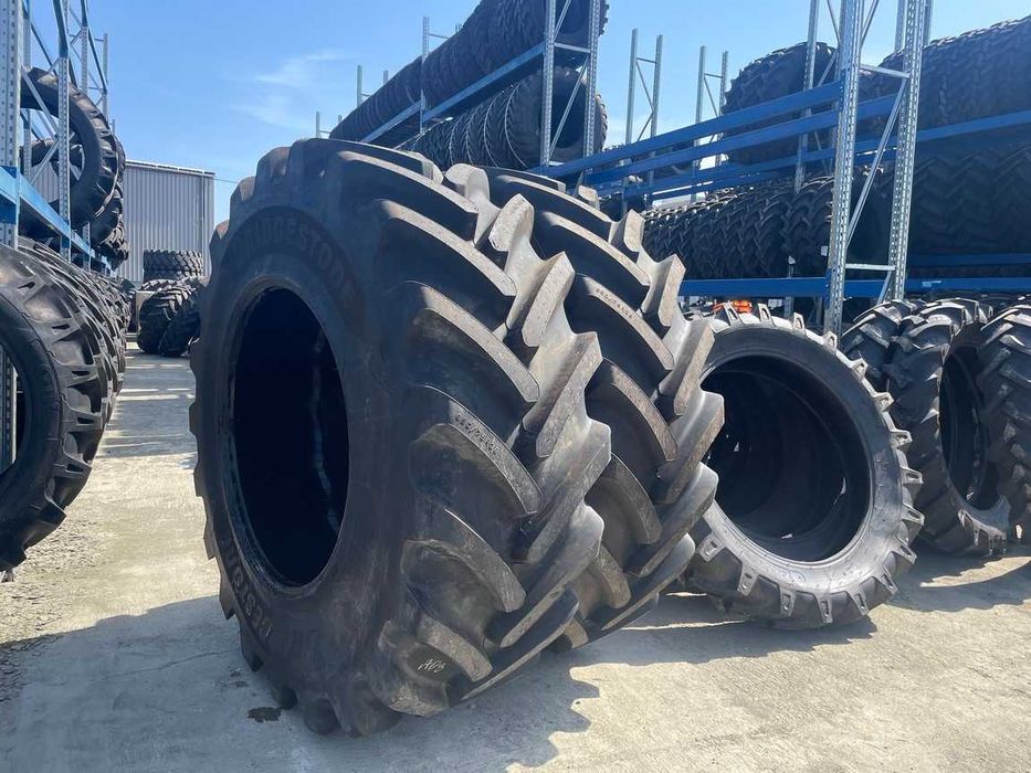 Anvelope noi de tractor spate 650/75R38 John Deere Fend Class Cases