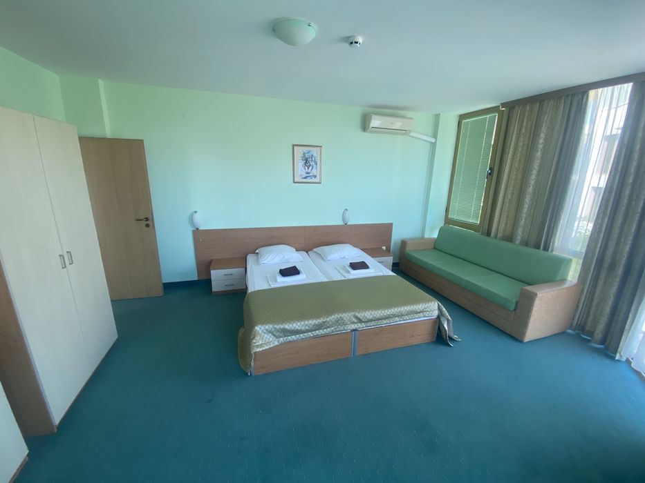 Продава се Тристаен апартамент в к.к. Златни пясъци - 100 кв.м за 1400 €/кв.м - Снимка #6