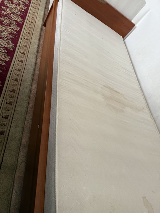 Кровати б/у, 10 000тг за одну