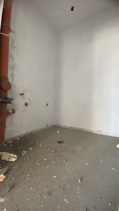 Продава се Тристаен апартамент в Пловдив, Остромила - 114 кв.м за 1202 €/кв.м - Снимка #9