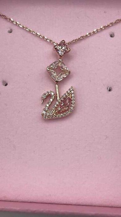 Lănțișor Swarovski Swan / Lebădă - nou, în cutie