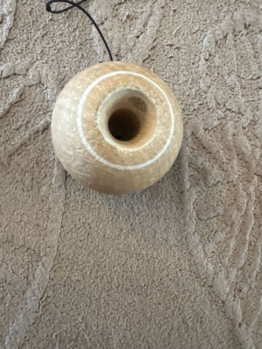 Kendama cu Tama Daoriginz și Ken de pe MonsterKendama