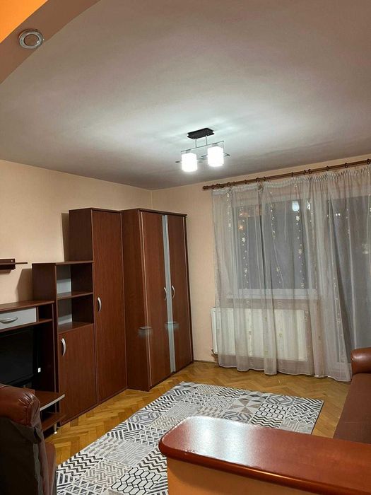 Inchiriez Apartament 2 CAMERE MOBILAT ET 2 DIN 4 Dambul Pietros
