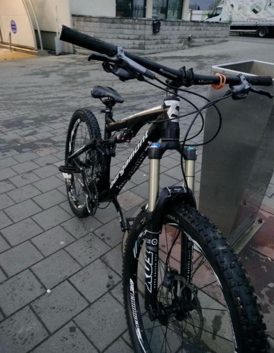 Bicicleta Bergamond full suspenșan