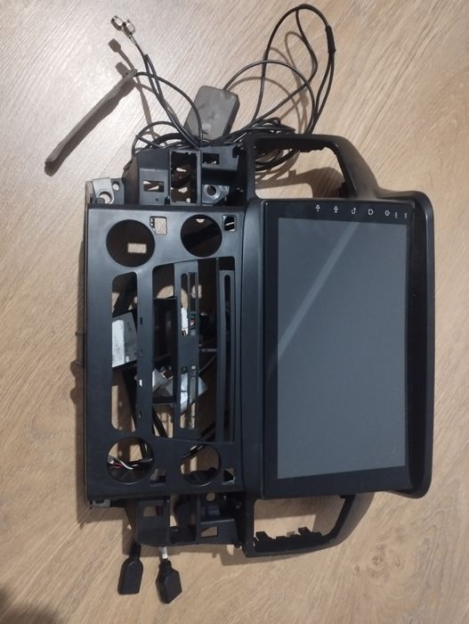 Мофон android  с корпусом  Лексус RX 300 и Хариер